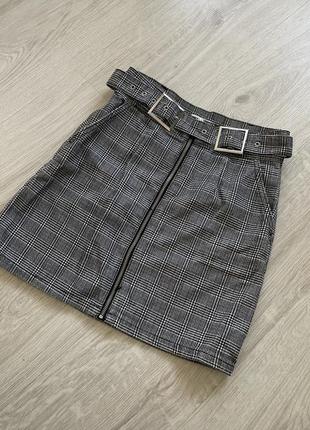 Міні спідничка