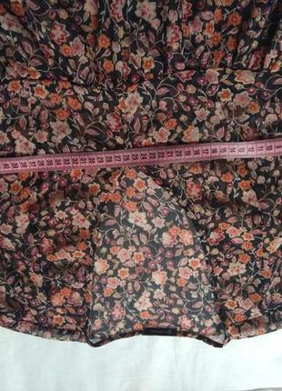 Летняя короткая блузочка в цветы stradivarius6 фото