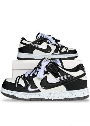 Кроссовки женские nike sb dunk low pro black & white6 фото