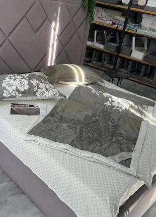 Комплект постельного белья с летним одеялом7 фото