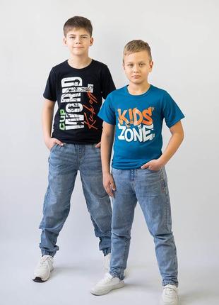 Бавовняна стильна футболка для хлопчиків з принтом1 фото