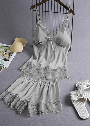 Піжама зі щільного атласу