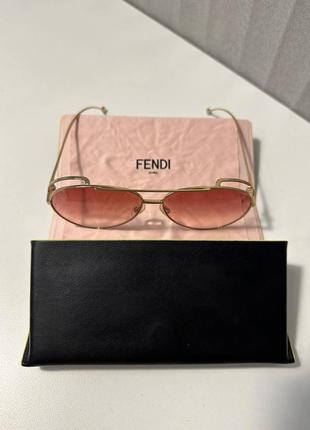 Очки fendi