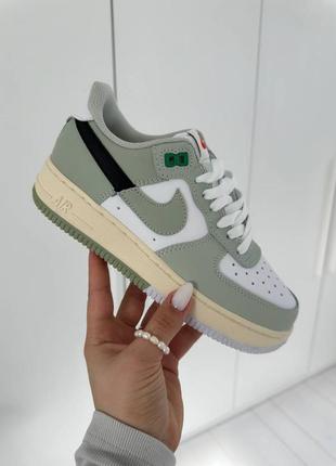 Женские кроссовки nike air force 1 low white green black найк форс зеленого с белым и черным цветов