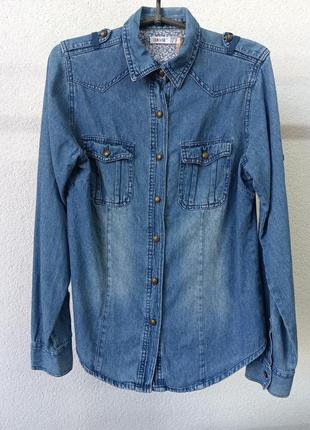 Рубашка джинсова