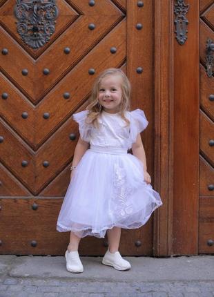 Святкова дитяча сукня вишиванка біла по білому4 фото