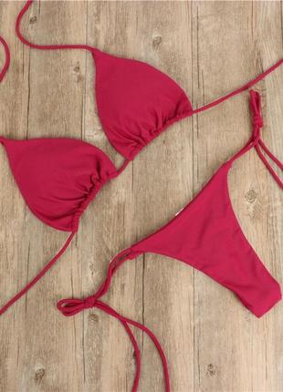 Купальники на завязках треугольниками