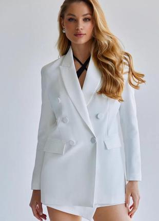 Белый пиджак жакет двубортный пиджак блейзер прямого кроя