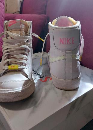 Круті кросівки nike blazer7 фото