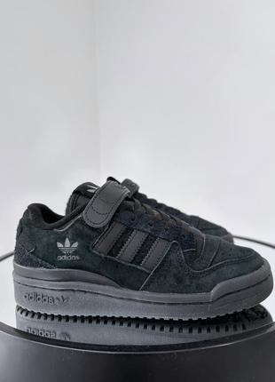 Мощные ультрапопулярные кроссовки adidas forum low