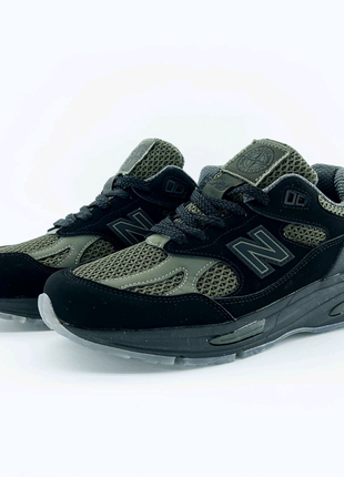 Чоловічі кросівки  stone island new balance 991v23 фото