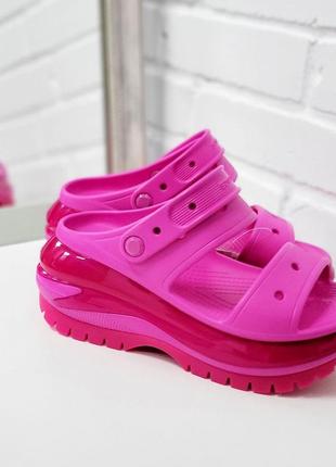 Босоніжки клоги crocs mega crush sandal, оригінал3 фото