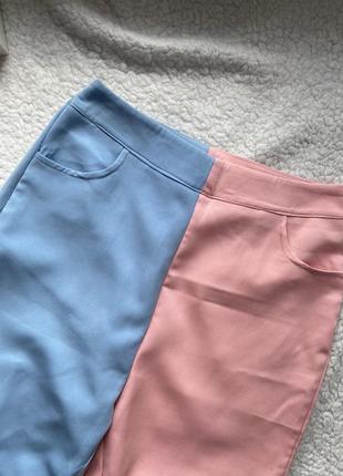Актуальные брюки на высокой посадке брюки двухцветные с сердечками брюки6 фото