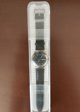 Наручний годинник swatch ygs73711 фото