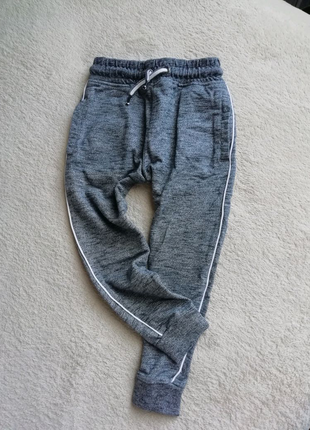 Спортивні штани від некст