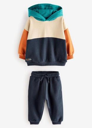 Красивый костюм сортивний костюм на флісику  для мальчика next (некст)