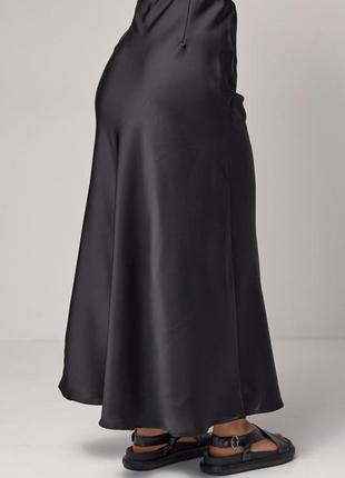 Атласная юбка миди на резинке6 фото