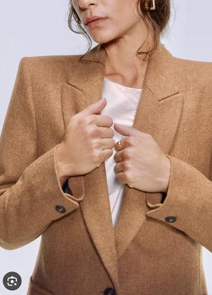 Бежевый натуральный крутой шерстяной жакет пиджак пальто весна осень стиль max mara