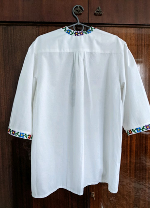 Сорочка вишита біла з ручною вишивкою5 фото