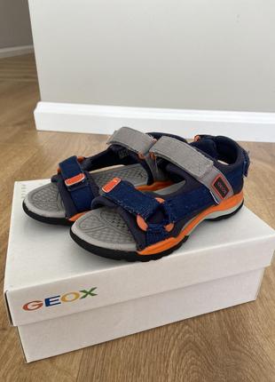 Босоножки geox borealis 30р. для мальчика