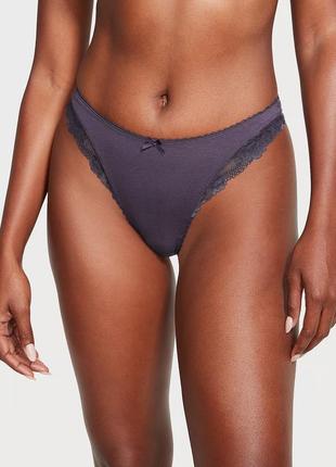 Котоновые стринги с кружевом victoria’s secret