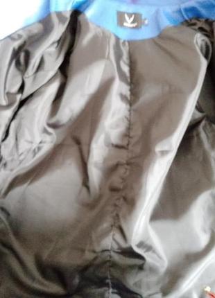 Красивая куртка косуха, цвет электрик