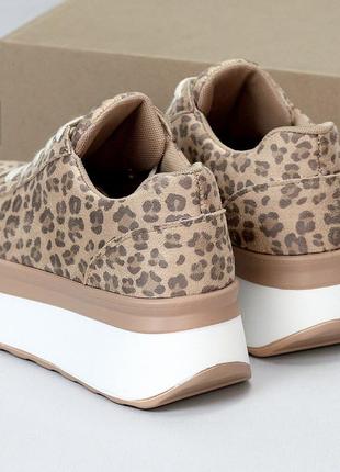 Шикарные кроссовки женские принт, дизайн леопарда, бежевые, доступные в замше 36,37,39,40,41,388 фото