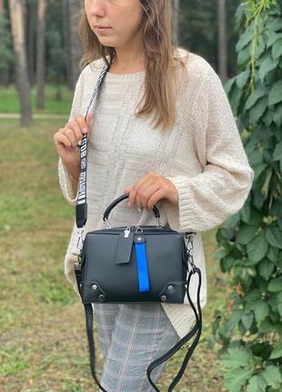 Сумка на длинной ручке cross-body бананка сумочка трендовая и стильная кроссбоди1 фото