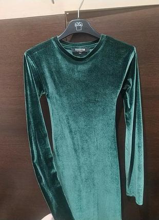 Сукня оксамитова