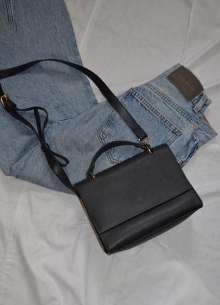 Сумочка сумка черная на длинном ремешке маленькая черная сумочка1 фото