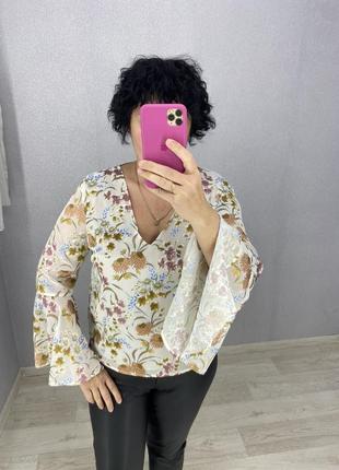 Блуза нова