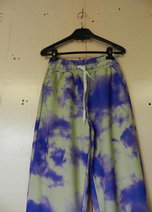 Штани джогеры у розлученнях тай дай туреччина , без утеплювача розмір s піт 33 см тягнеться на 44 см2 фото