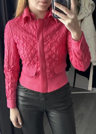 Куртка розовая на девочку1 фото