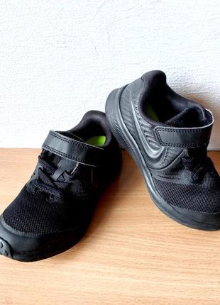 Легкі дихаючі кросівки nike star runner 27,5 р. устілка 18 см4 фото