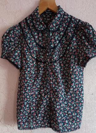 Бавовняна блуза у квітковий принт у вінтажному стилі1 фото