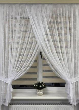Тюль на кухню, готові сучасні занавіски
