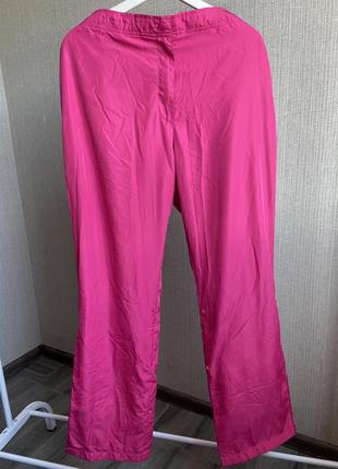 Розовые спортивные штаны женские новые