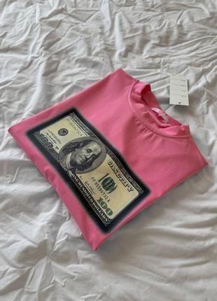 Рожева футболка з принтом money 💕 жіноча рожева футболка з 100 доларовою банкнотою 💕 подарунок дівчині 💕 подарунок подрузі4 фото