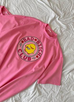 Якісна та стильна футболка оверсайз з надписом “bad bit’h club” 💕 рожева футболка на подарунок дівчині 💕6 фото