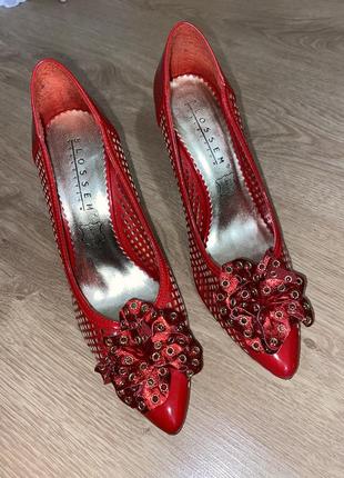 Красные туфли лодочки на шпильке, красивые туфли3 фото