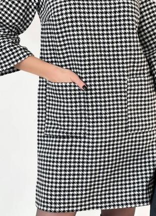 Коротке твідове плаття з принтом у гусячу лапку (чорне, бежеве) 50-527 фото