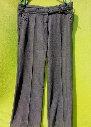 Серые штаны
