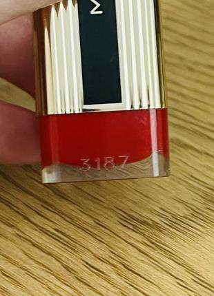 Оригинальный max factor colour elixir moisture lipstick увлажняющая помада для губ 075...