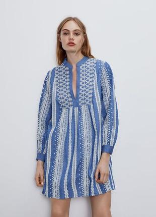Zara платье туника синяя с вышивкой