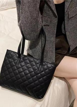 Тренд стьобана велика чорна жіноча сумка шопер на плече екошкіра2 фото