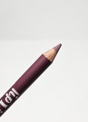 Уценка карандаш для губ 226 темный бордо lip liner фармаси 9700750 10000365 фото