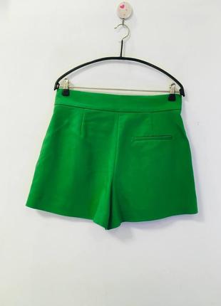 Зелёные костюмные шорты с карманами zara м6 фото