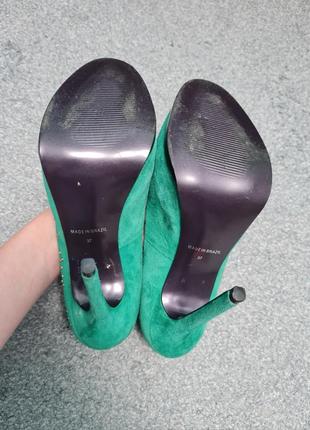 Смарагдові замшеві туфлі шпильки carvela2 фото