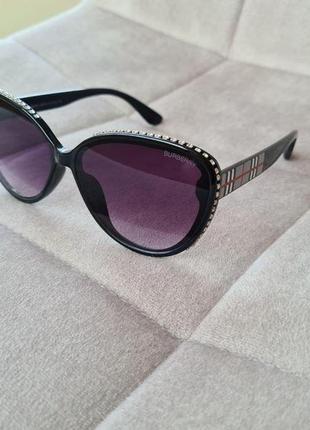 Сонцезахисні окуляри жіночі burberry захист uv4001 фото