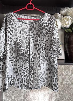 Футболка блуза .